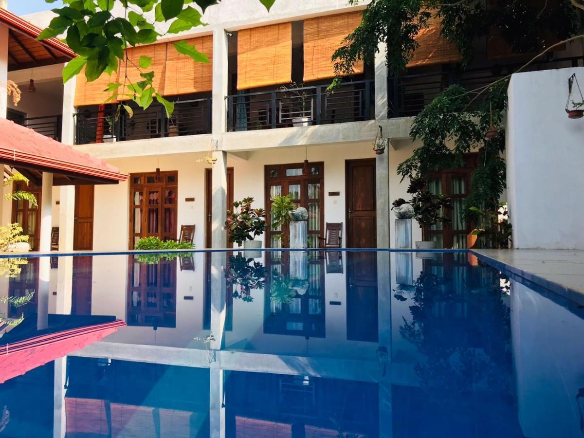 Kingcity Resort Anuradhapura Exterior foto